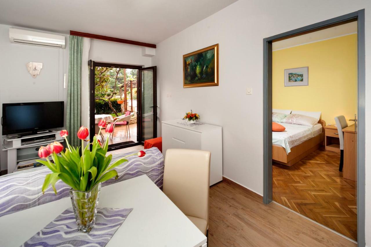 Apartman Alberta Poreč Buitenkant foto