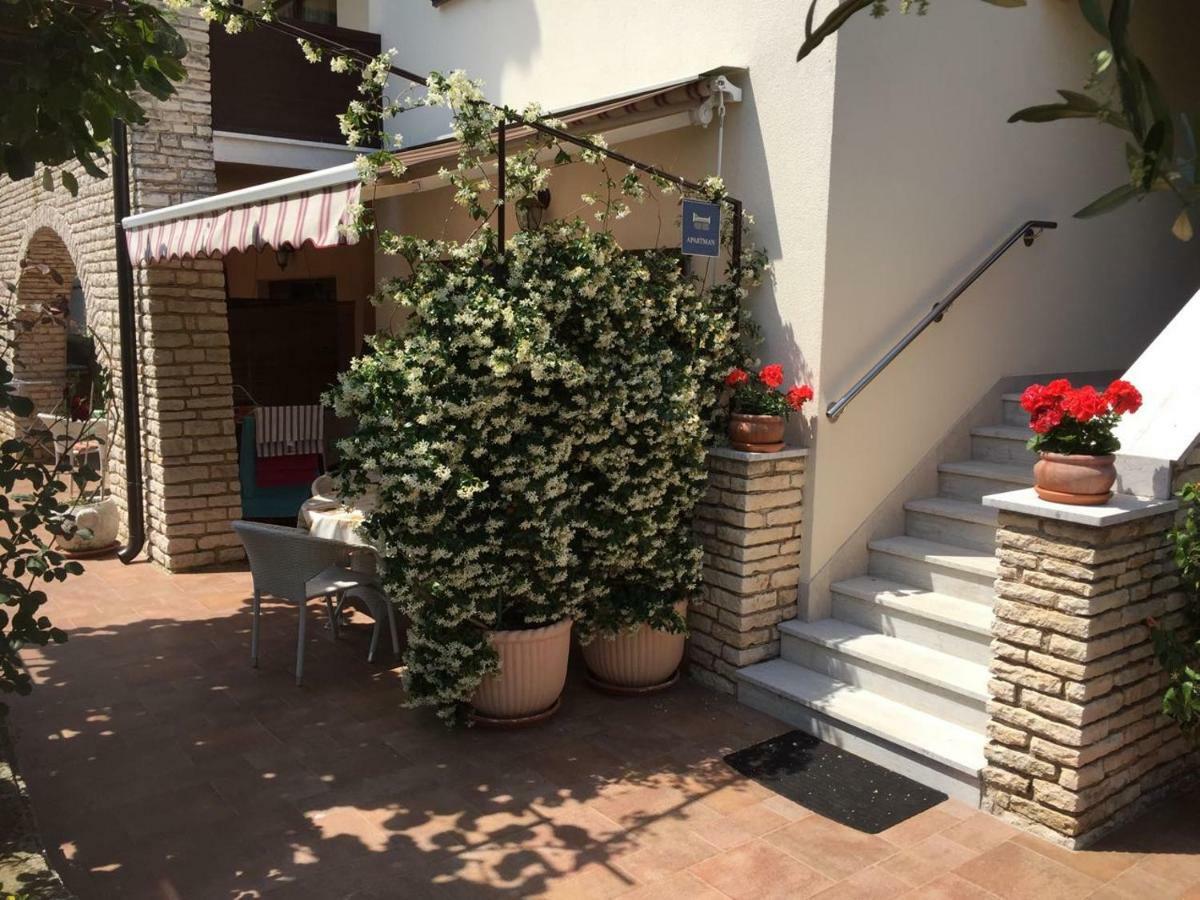 Apartman Alberta Poreč Buitenkant foto