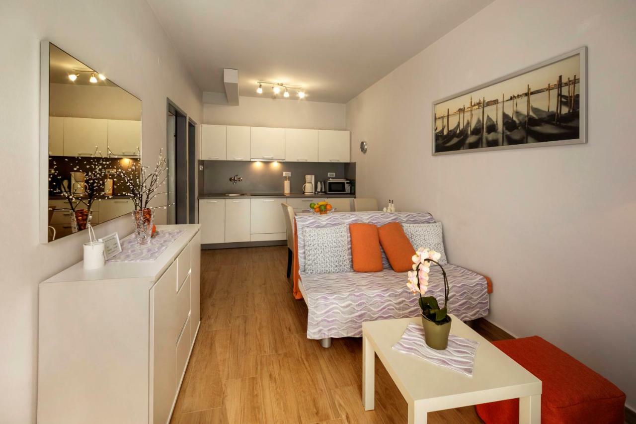 Apartman Alberta Poreč Buitenkant foto